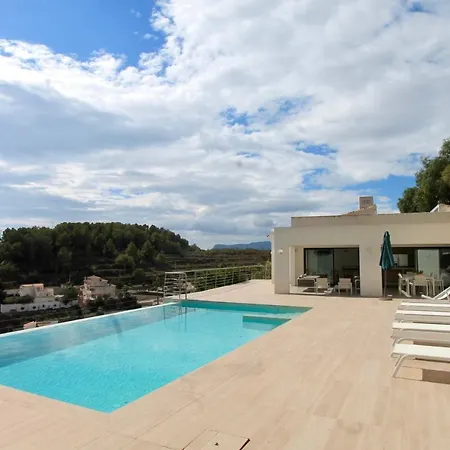 Wivine Villa *